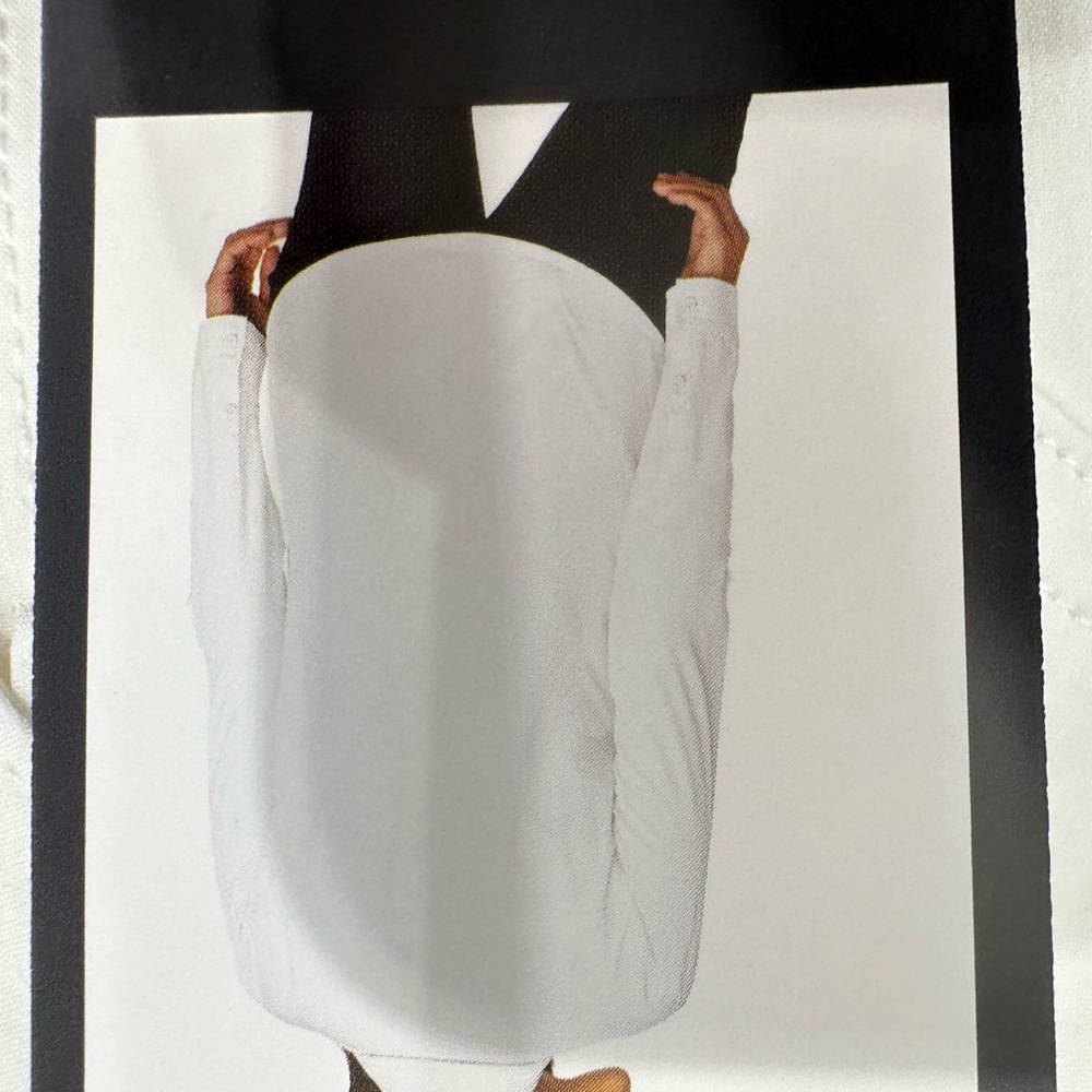 Eddie Bauer Ladies' Departure Top - Picture 2 of 2